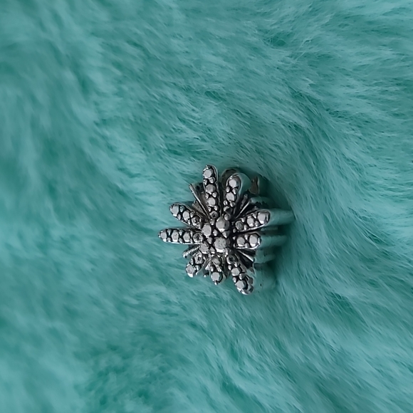 Authentic firework Pandora charm - Picture 2 of 3